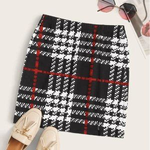 🍍 Plaid High-Rise Mini Skirt 🍍